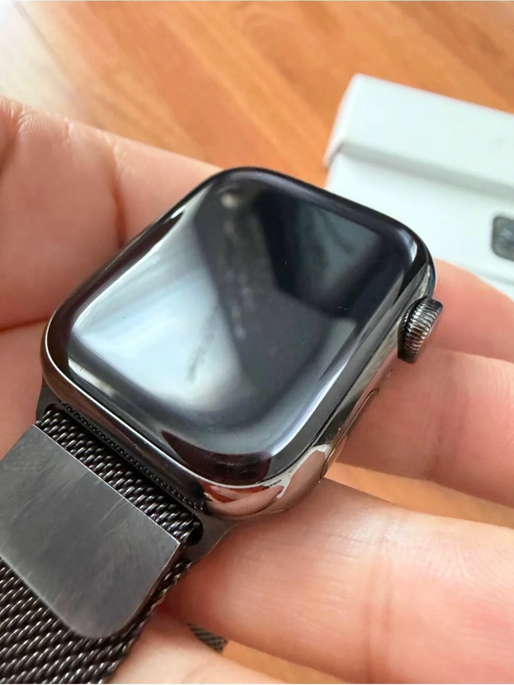 Stainless steel Apple Watch 8 graphite. GPS+ Cellular